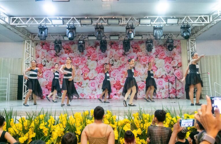 Prefeitura de Morrinhos reúne centenas de famílias e mostra a força do trabalho social em noite de celebração
